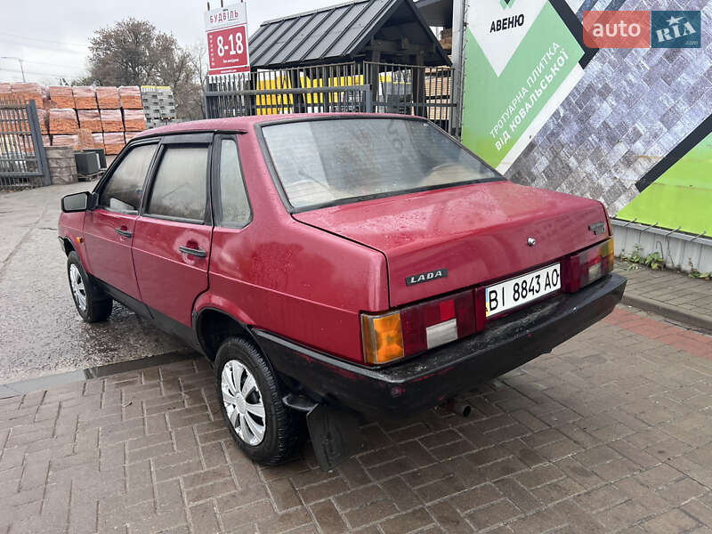 Седан ВАЗ / Lada 21099 1993 в Полтаве