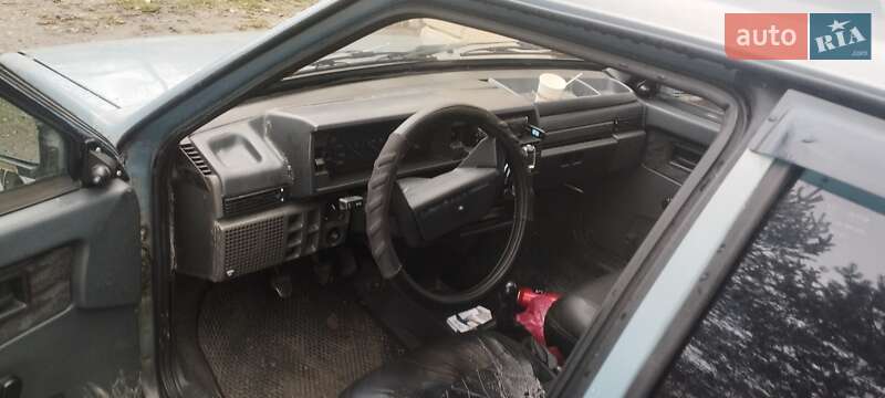Седан ВАЗ / Lada 21099 2002 в Чернівцях