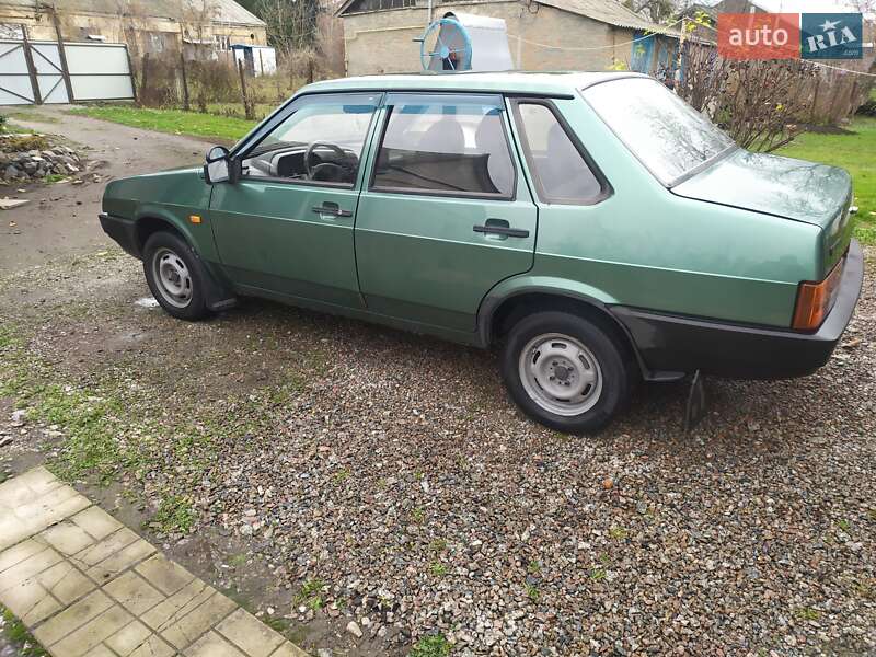 Седан ВАЗ / Lada 21099 2007 в Яготине фото 5 Седан ВАЗ / Lada 21099 2007 в Яготине