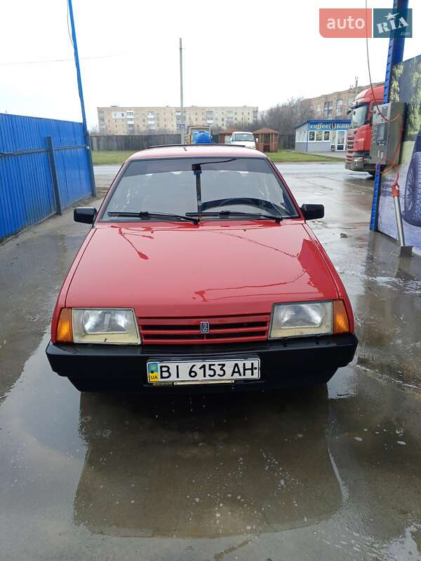 Седан ВАЗ / Lada 21099 1995 в Гадяче