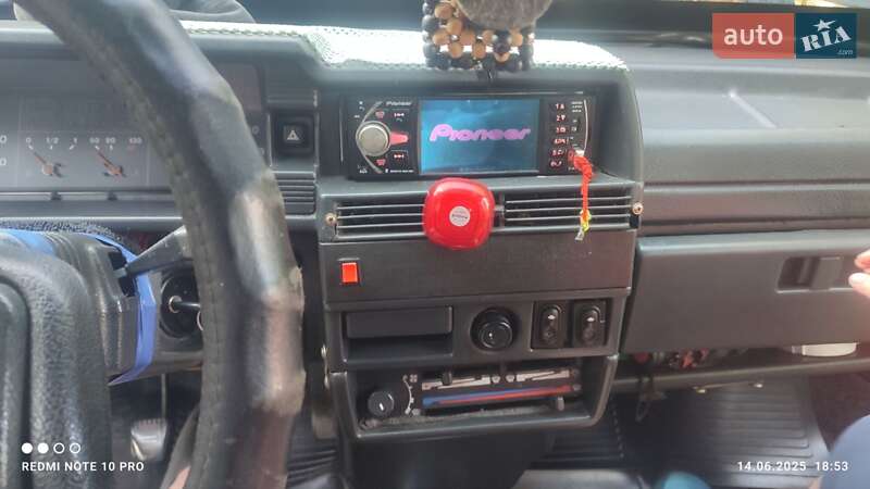 Седан ВАЗ / Lada 21099 2002 в Івано-Франківську