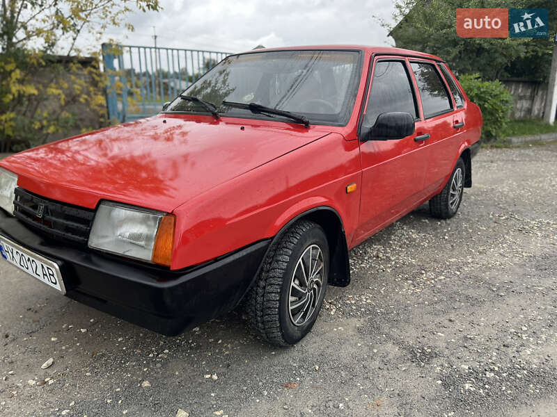 Седан ВАЗ / Lada 21099 1993 в Дунаївцях