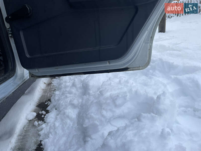 Седан ВАЗ / Lada 21099 2004 в Львове