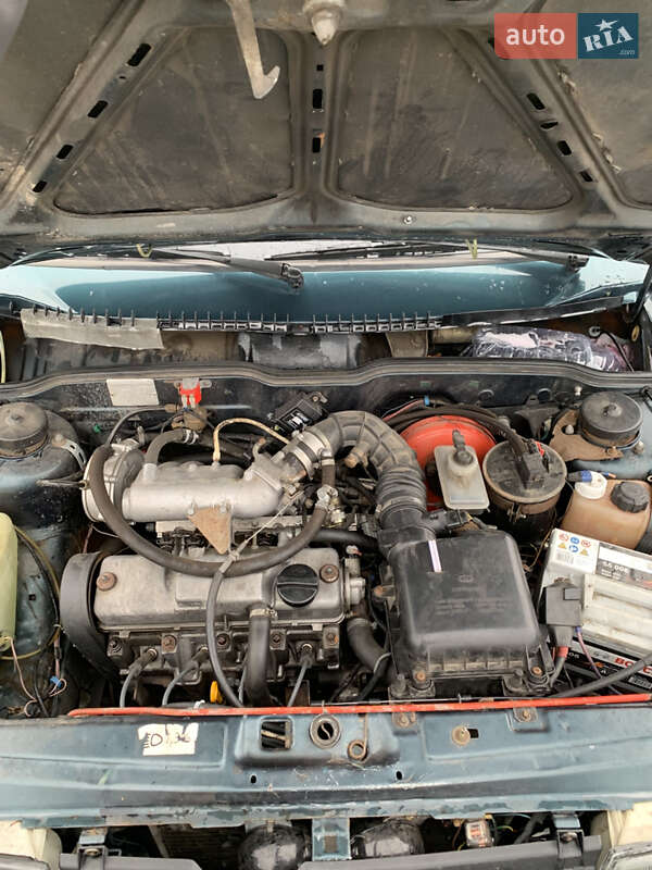 Седан ВАЗ / Lada 21099 2005 в Карлівці