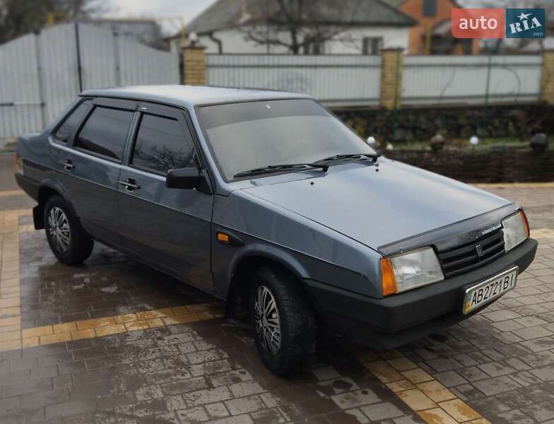 Седан ВАЗ / Lada 21099 2011 в Турбовом