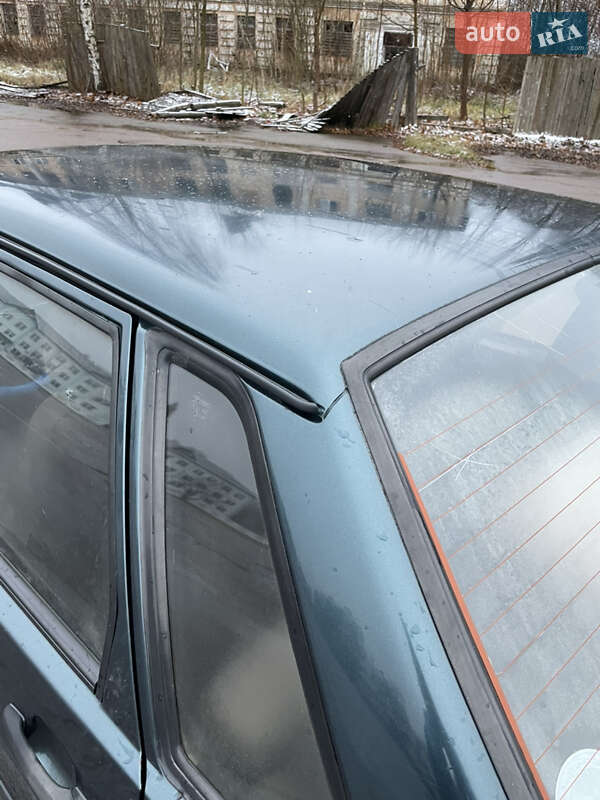 Седан ВАЗ / Lada 21099 2004 в Емильчине