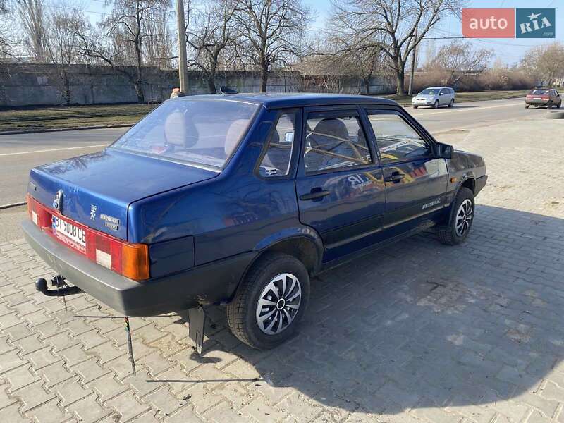 Седан ВАЗ / Lada 21099 2004 в Миколаєві