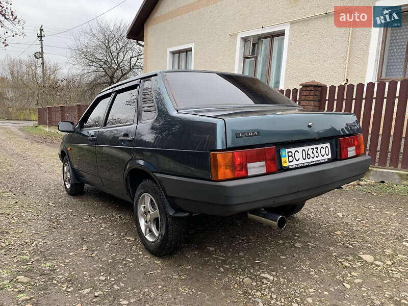 Седан ВАЗ / Lada 21099 2005 в Каменке-Бугской