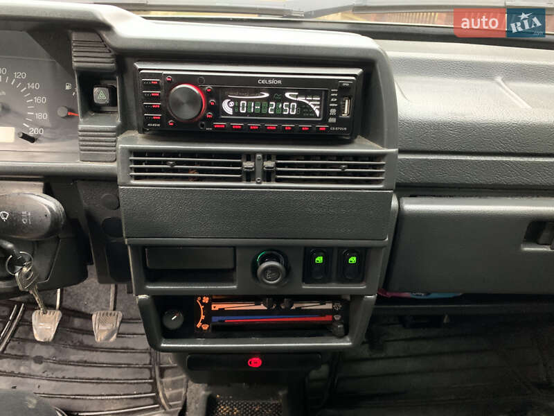 Седан ВАЗ / Lada 21099 2005 в Каменке-Бугской