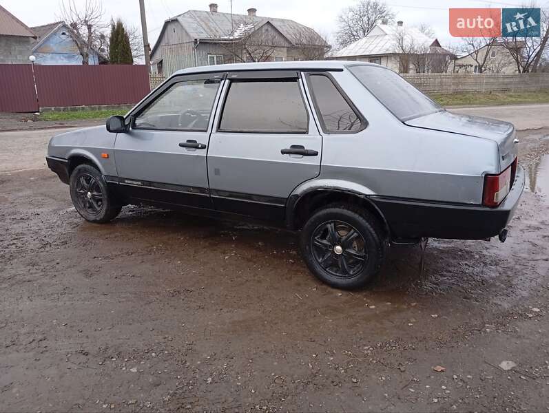 Седан ВАЗ / Lada 21099 2006 в Рудки