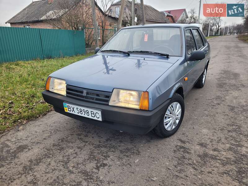 Седан ВАЗ / Lada 21099 2011 в Хмельницькому