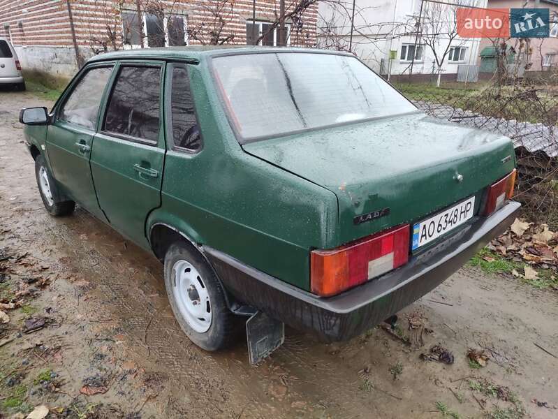 Седан ВАЗ / Lada 21099 2009 в Мукачевому