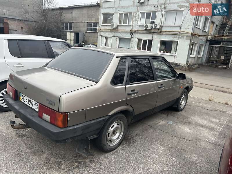 Седан ВАЗ / Lada 21099 2002 в Днепре фото 3 Седан ВАЗ / Lada 21099 2002 в Днепре