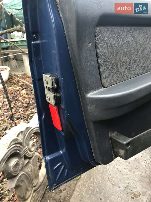 Седан ВАЗ / Lada 21099 2004 в Снігурівці