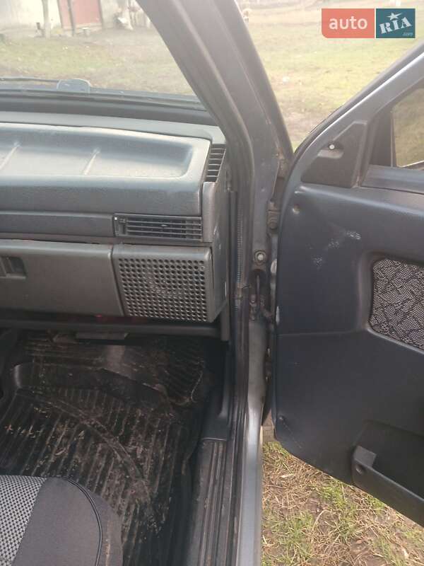 Седан ВАЗ / Lada 21099 2006 в Конотопе