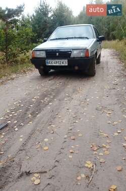 Седан ВАЗ 21099 2004 в Радомишлі