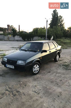 Седан ВАЗ 21099 2004 в Харькове
