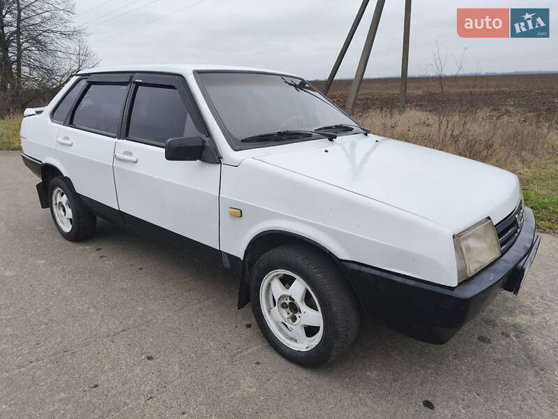 ВАЗ / Lada 21099 2001
