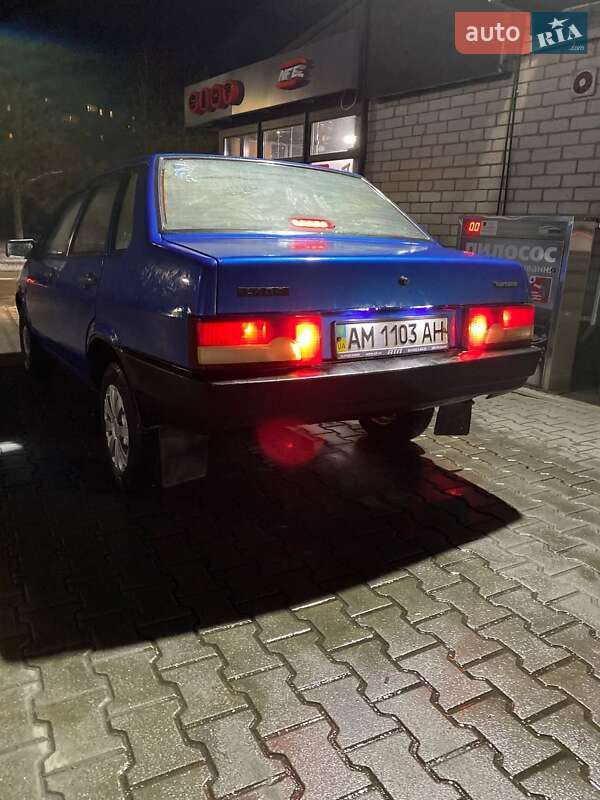 Седан ВАЗ / Lada 21099 2004 в Житомирі фото 2 Седан ВАЗ / Lada 21099 2004 в Житомирі