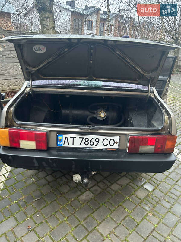 Седан ВАЗ / Lada 21099 2002 в Івано-Франківську