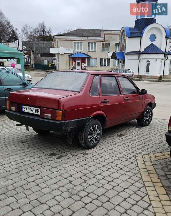 Седан ВАЗ / Lada 21099 1993 в Чемеровцах фото 4 Седан ВАЗ / Lada 21099 1993 в Чемеровцах
