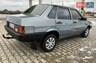 Седан ВАЗ 21099 2008 в Калиновке