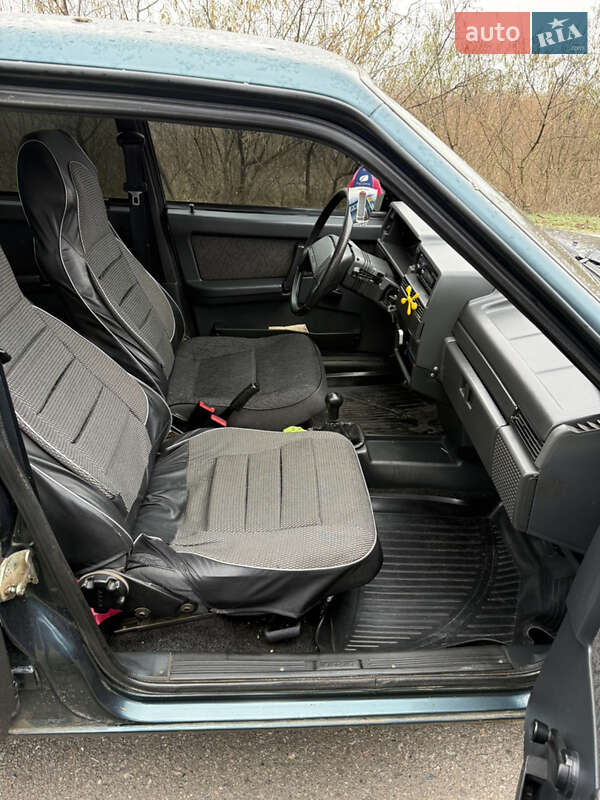 Седан ВАЗ / Lada 21099 2005 в Вилкове