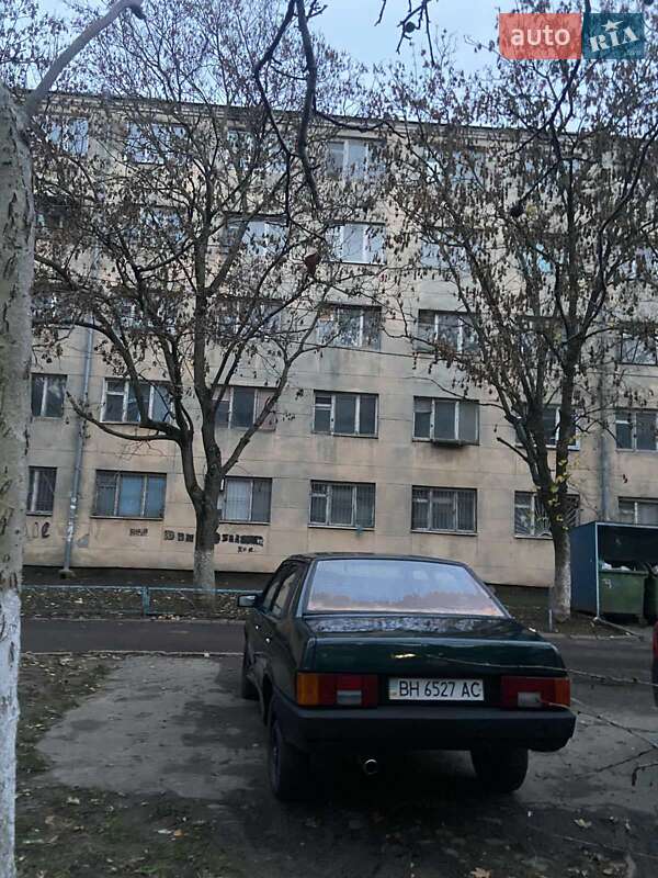 Седан ВАЗ / Lada 21099 1993 в Одессе