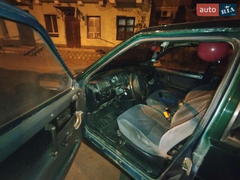 Седан ВАЗ / Lada 21099 1993 в Одессе