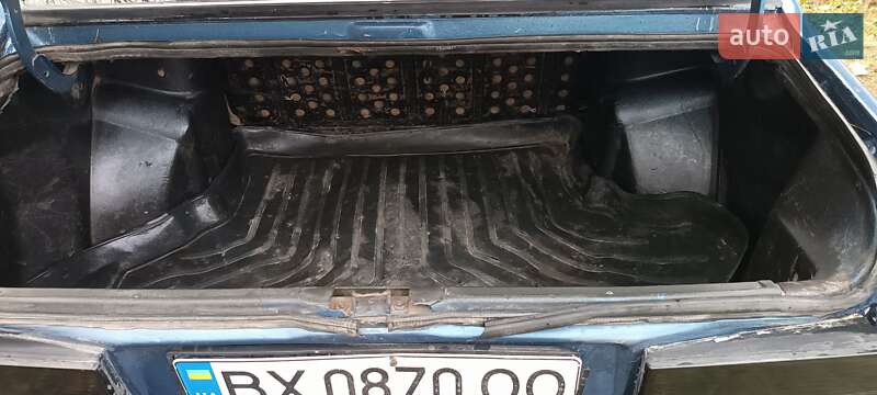 Седан ВАЗ / Lada 21099 2001 в Остроге