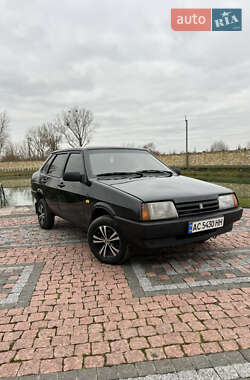 Седан ВАЗ / Lada 21099 2005 в Нововолынске