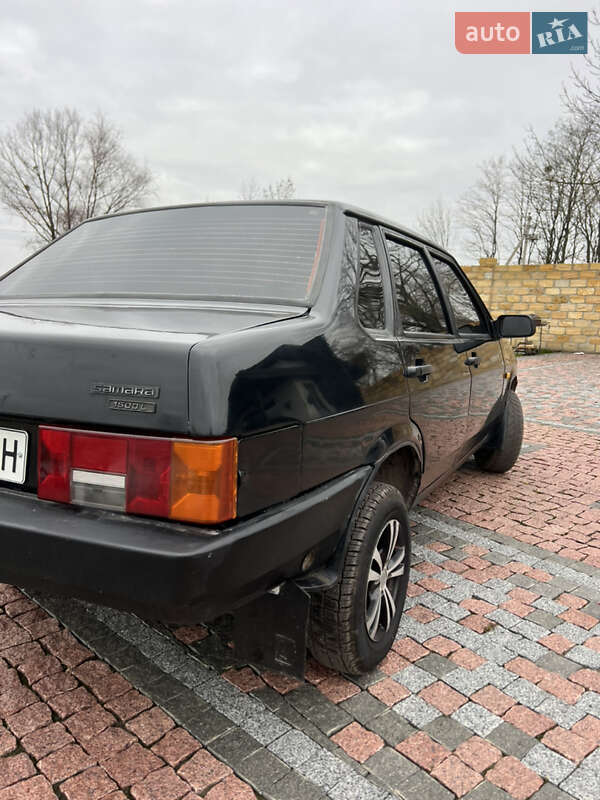 Седан ВАЗ / Lada 21099 2005 в Нововолынске