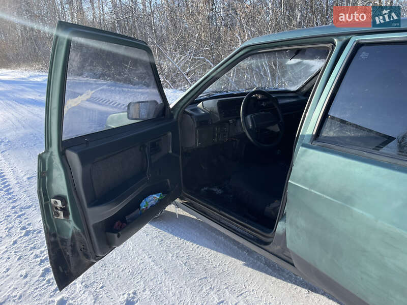 Седан ВАЗ / Lada 21099 2006 в Сумах