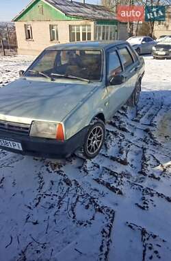 Седан ВАЗ 21099 2004 в Березовке