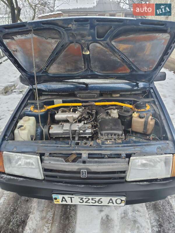 Седан ВАЗ / Lada 21099 2005 в Коломые