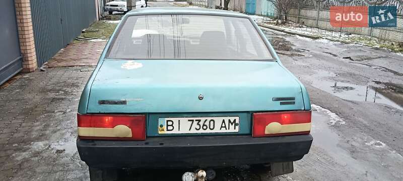 Седан ВАЗ / Lada 21099 2000 в Кременчуге