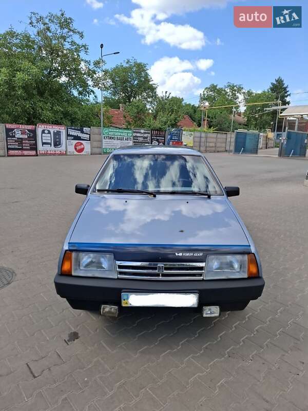 Седан ВАЗ / Lada 21099 2007 в Кривом Роге