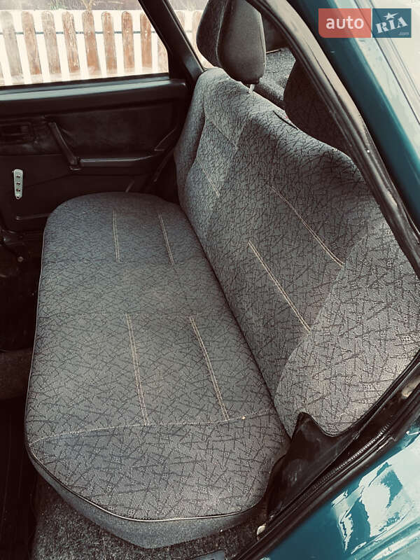 Седан ВАЗ / Lada 21099 2004 в Каменец-Подольском