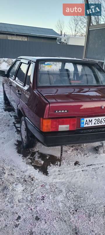 Седан ВАЗ / Lada 21099 1993 в Житомире