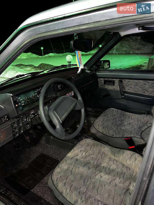 Седан ВАЗ / Lada 21099 2003 в Александровке