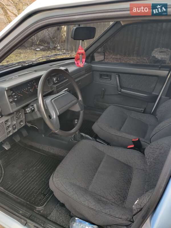 Седан ВАЗ / Lada 21099 2005 в Николаеве фото 6 Седан ВАЗ / Lada 21099 2005 в Николаеве