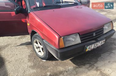 Седан ВАЗ 21099 1993 в Дніпрі