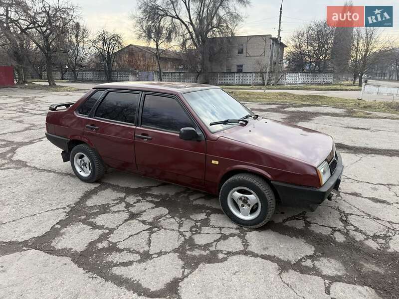 Седан ВАЗ / Lada 21099 1994 в Каменском