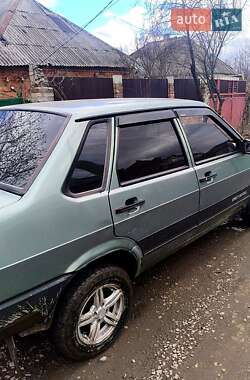 Седан ВАЗ 21099 2007 в Новомосковську