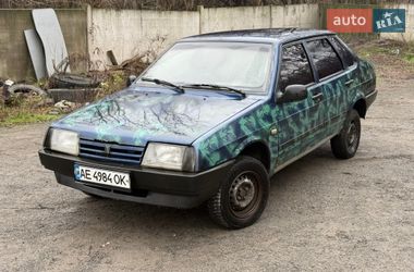 Седан ВАЗ 21099 2005 в Днепре