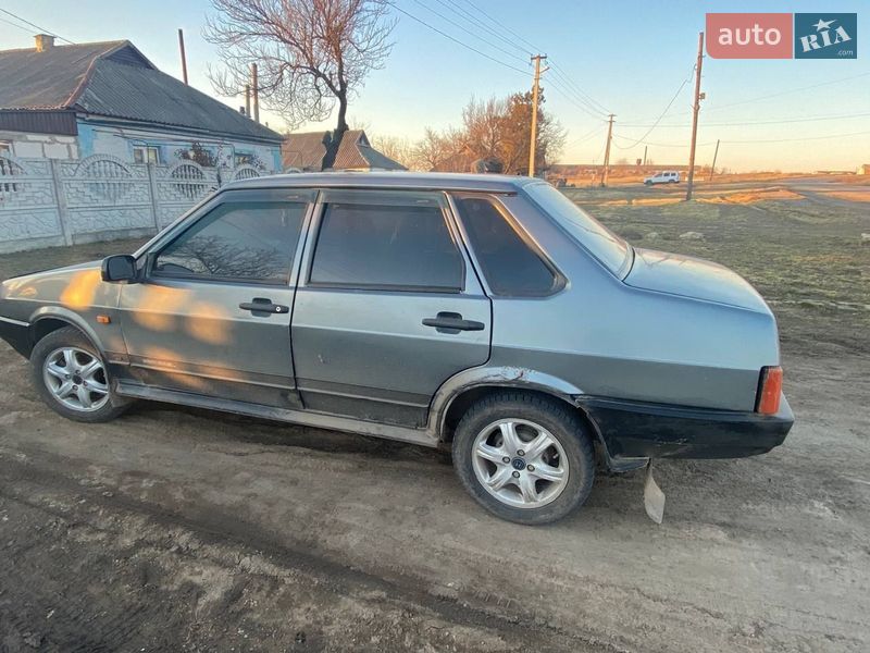 Седан ВАЗ / Lada 21099 2005 в Еланце