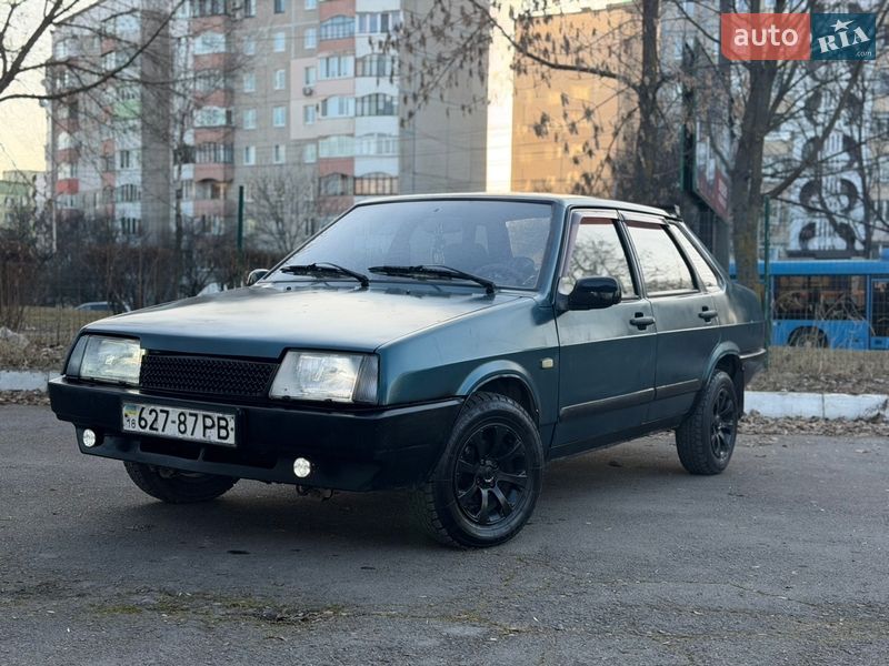 Седан ВАЗ / Lada 21099 1999 в Ровно фото Седан ВАЗ / Lada 21099 1999 в Ровно