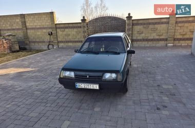 Седан ВАЗ 21099 2001 в Луцьку