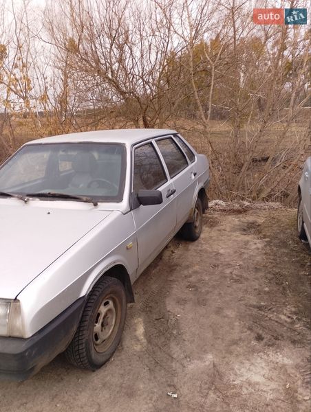 Седан ВАЗ / Lada 21099 2005 в Вышгороде