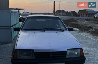 Седан ВАЗ 21099 2001 в Івано-Франківську